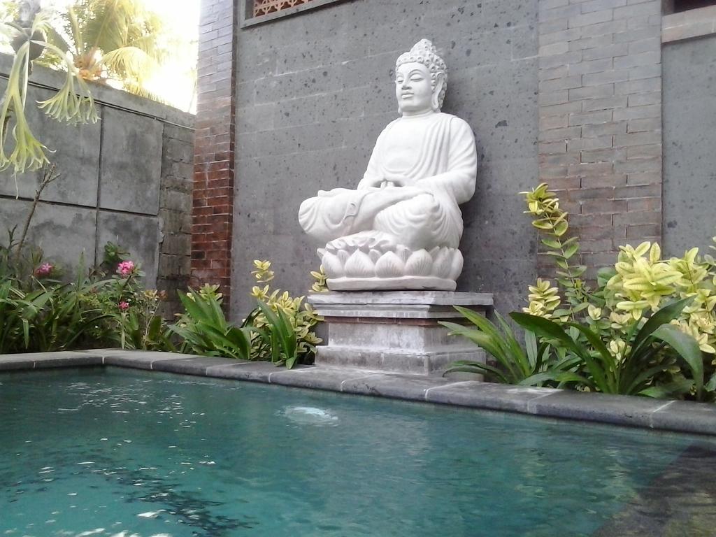 Pondok Narita Apartment Sanur  Exterior photo
